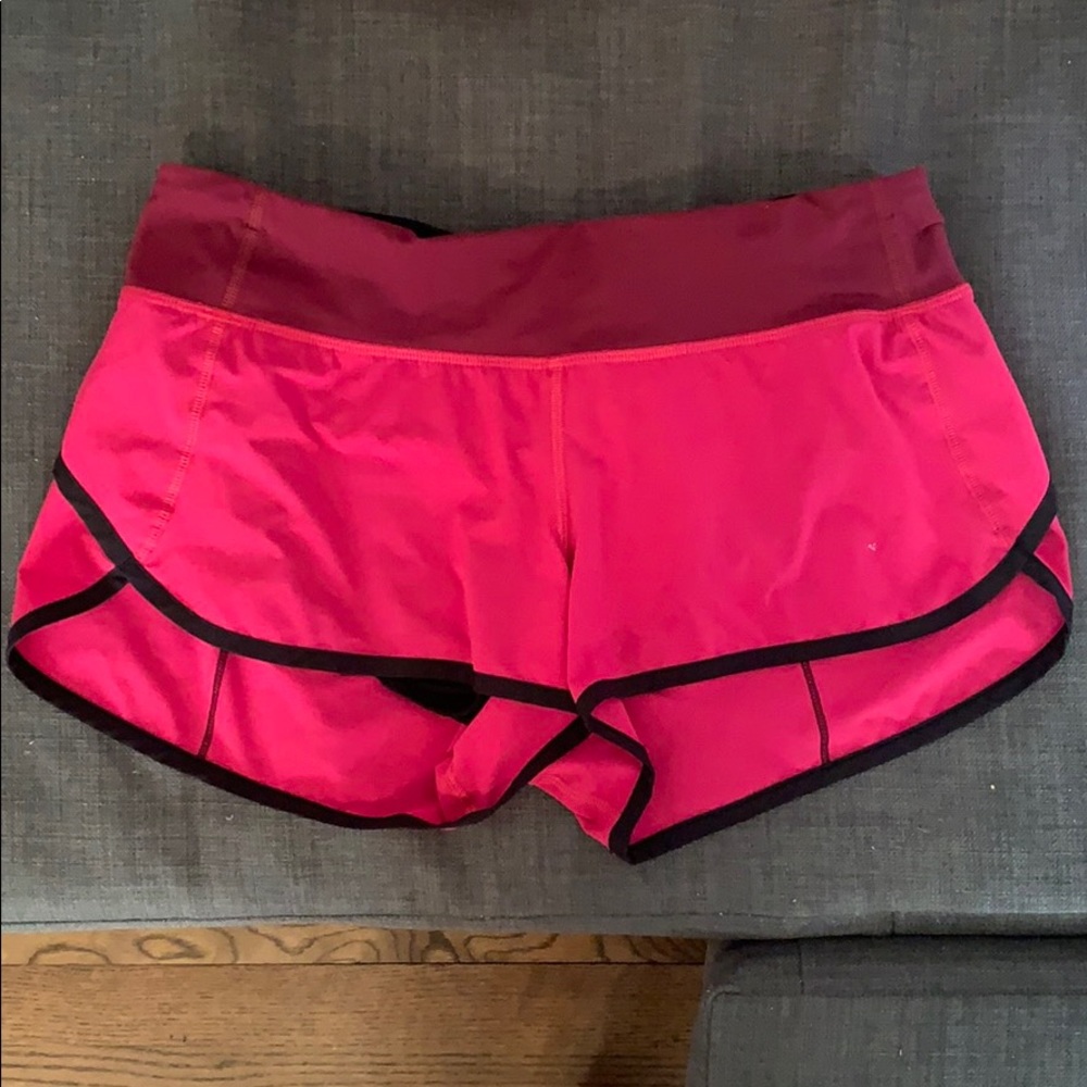 LULULEMON Run times short- Size 6